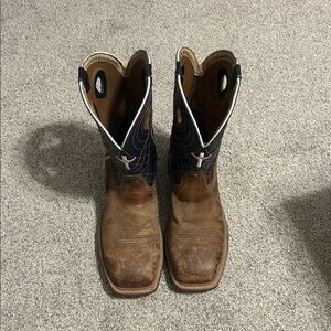 Men’s Twsited X Square Toe Alloy Toe Work Boot Size 11B